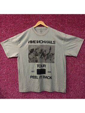 Nine Inch Nails " Peel it Back" 2025 Tour Industrial Rock T-Shirt XXL